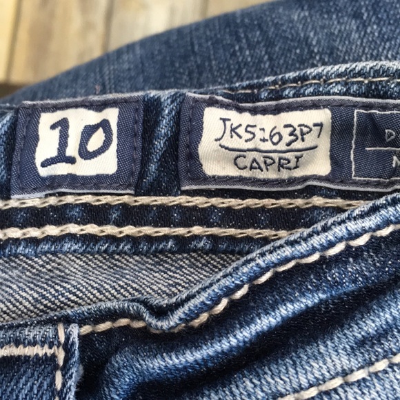 Miss Me Girls’ Capris - Picture 6 of 8